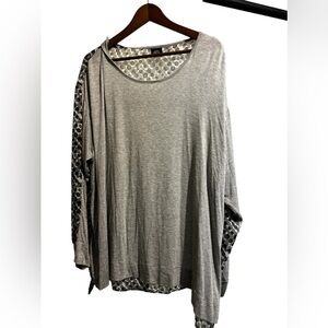 Bobeau women’s grey long sleeve t-shirt with sheer back/ size 2X